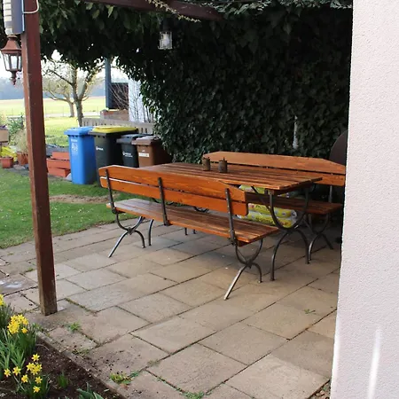 公寓 Am Blauen Huegel In Eckersdorf